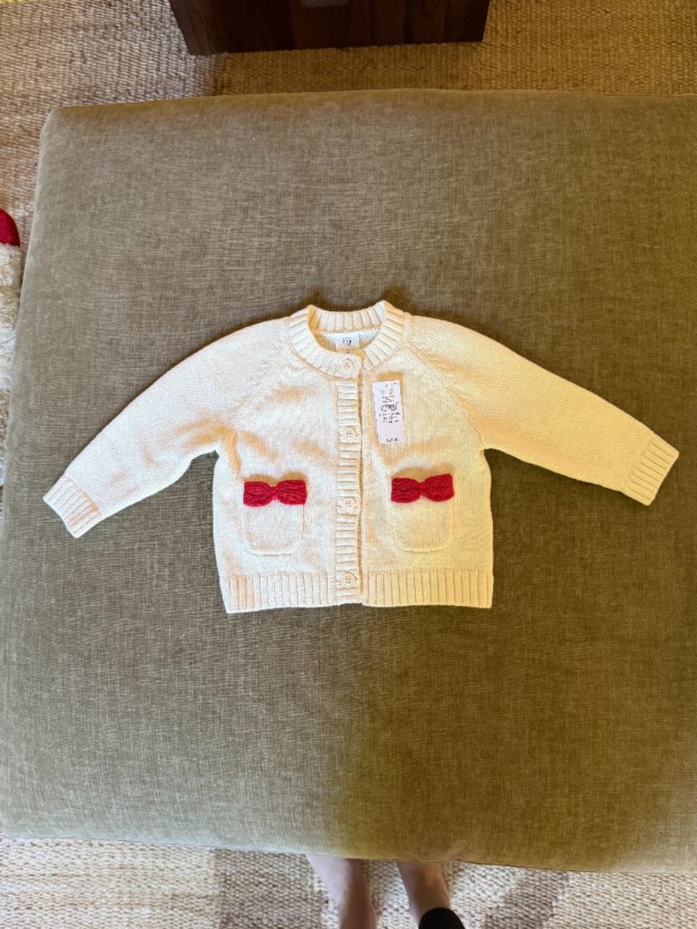 NWT Baby Gap Sweater - Size 6-12m